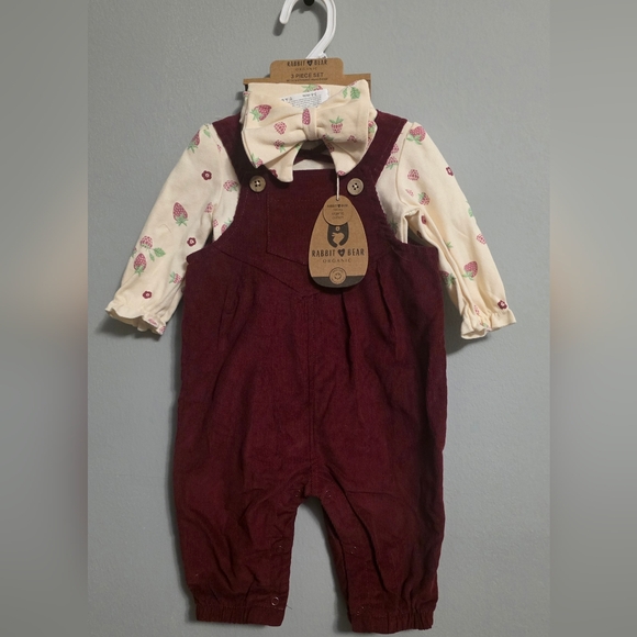 Rabbit And Bear Other - Rabbit + Bear Organic Baby 3-Piece Outfit Set Corduroy Overalls Strawberry Shirt